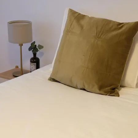 Supertubos Terrace アパート ペニシェ