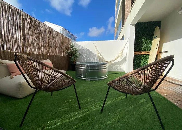 Supertubos Terrace