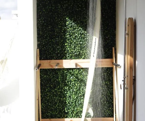 Supertubos Terrace Пениши