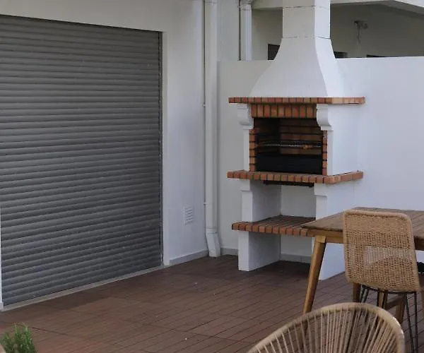 Supertubos Terrace * Пениши